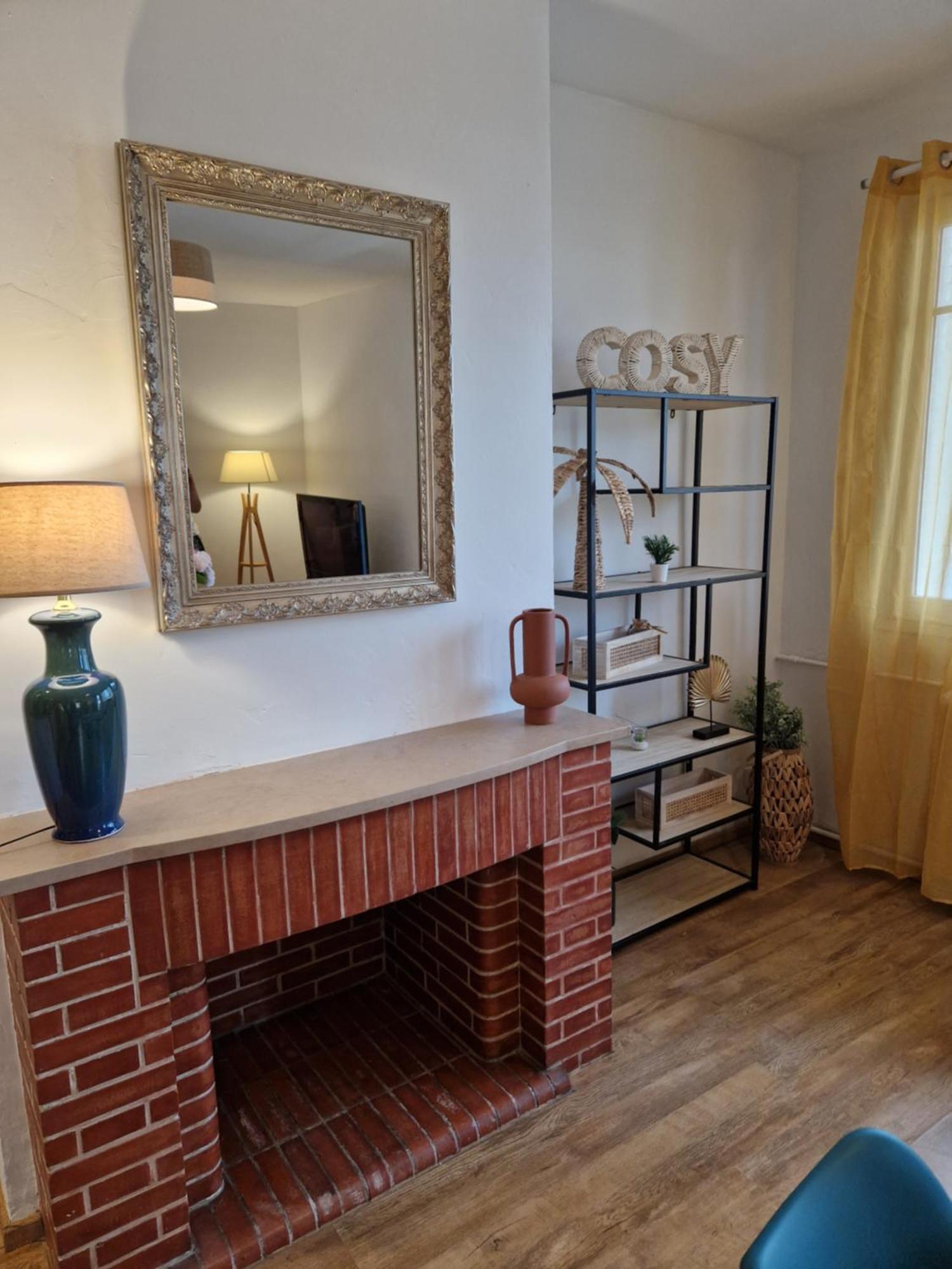 Grand Appartement Cosy-Hyper Centre-Place Verdun Tarbes Exterior foto