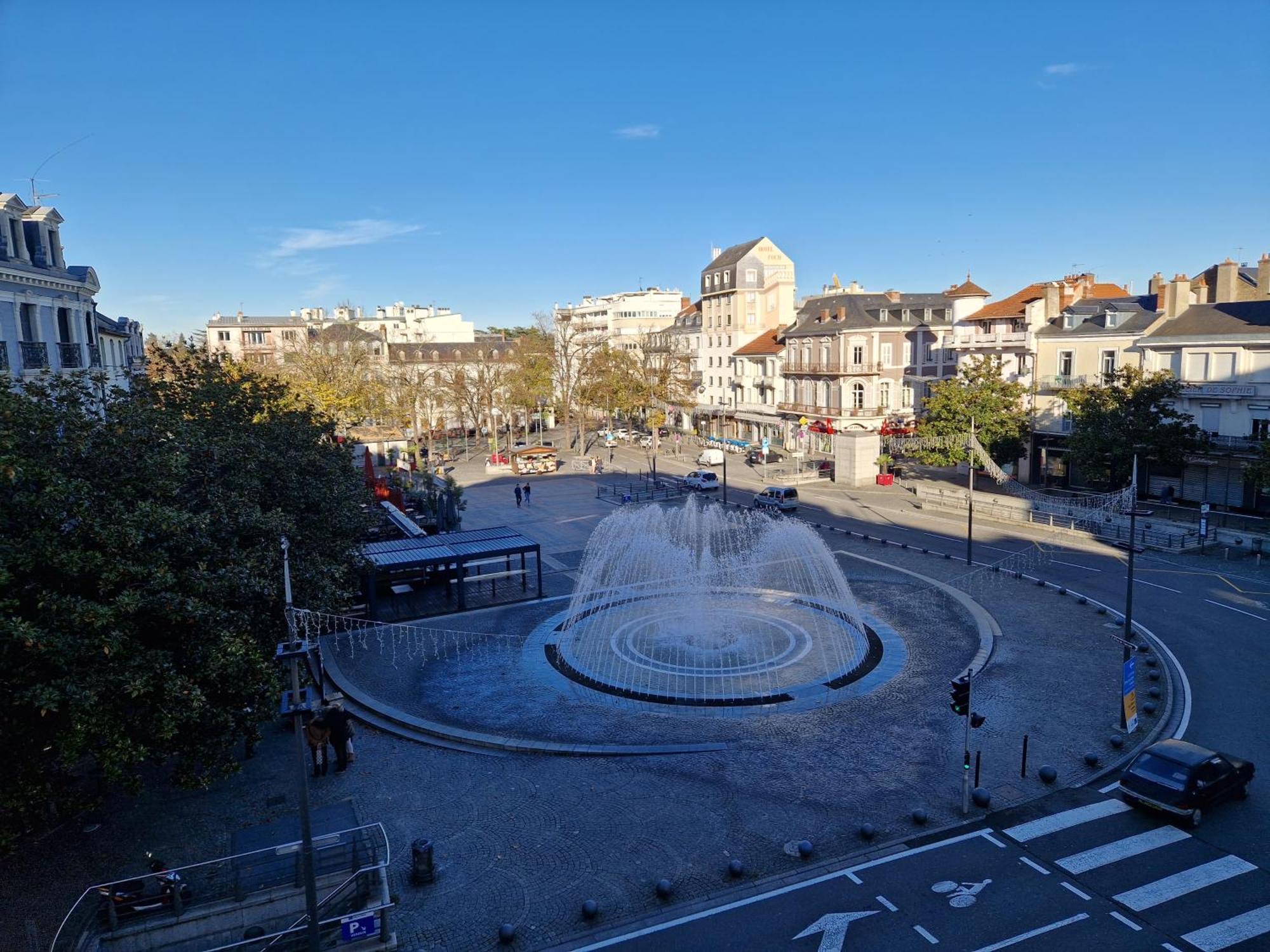 Grand Appartement Cosy-Hyper Centre-Place Verdun Tarbes Exterior foto